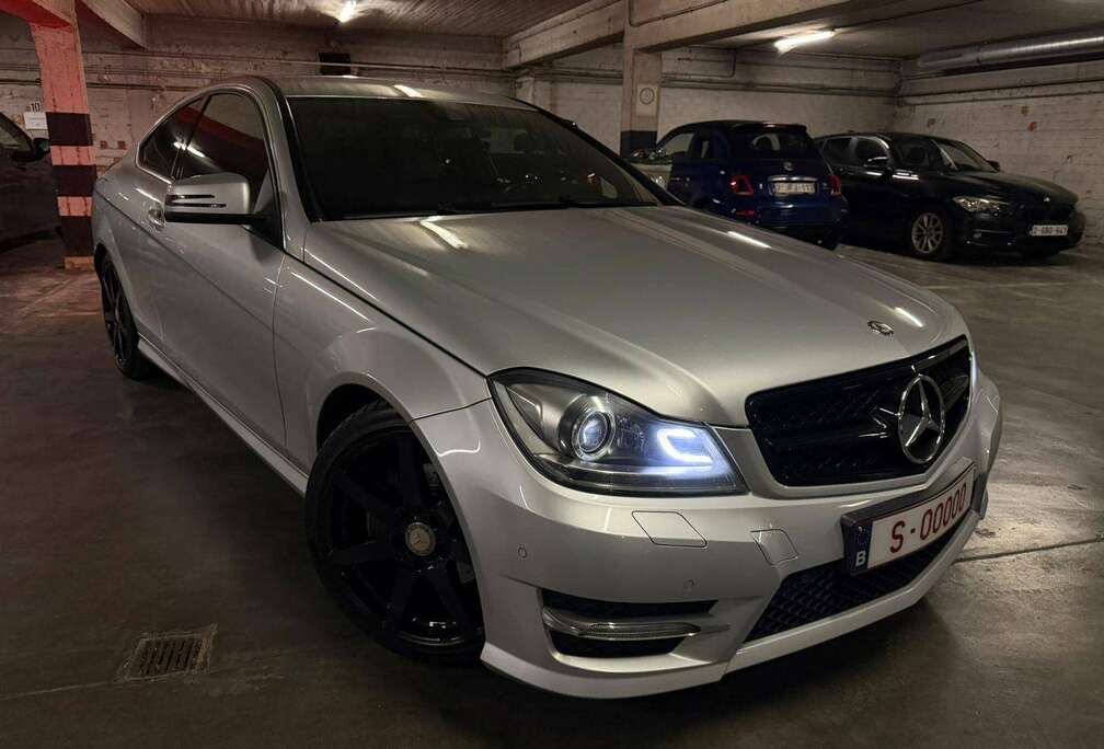 Mercedes-Benz Mercedes-benz C180 AMG-Pack coupé W204 Automatique