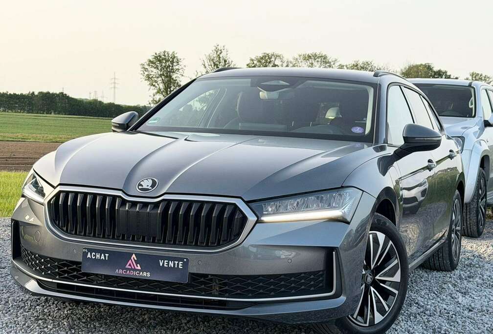 Skoda PHEV 1.5 TSI - 17000 KM  - Full options  - TVA Déductible