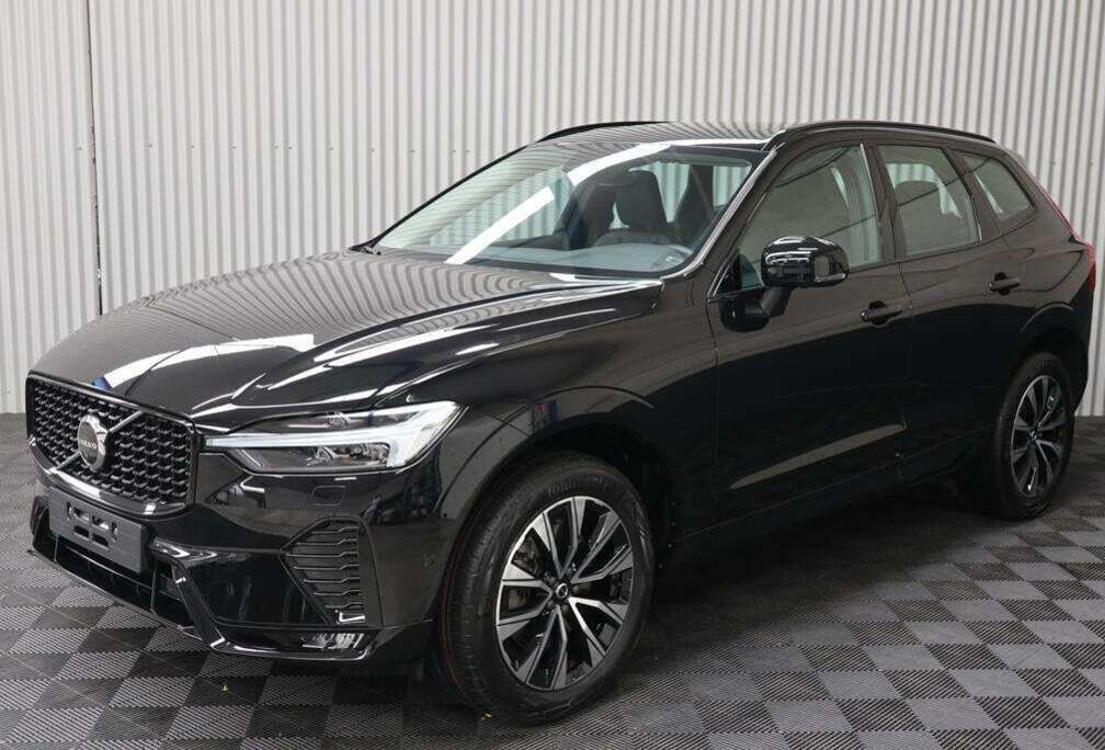 Volvo B4 Benzine Mild-Hybrid Plus Dark Pano Camera 360