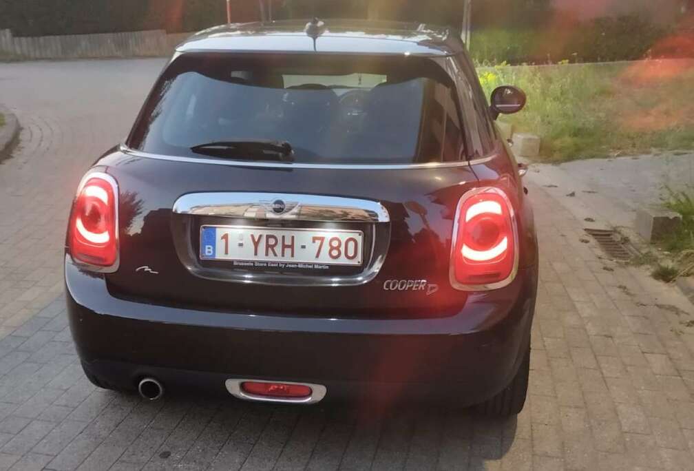 MINI mini Cooper D 1,5 diesel automatique full 5portes