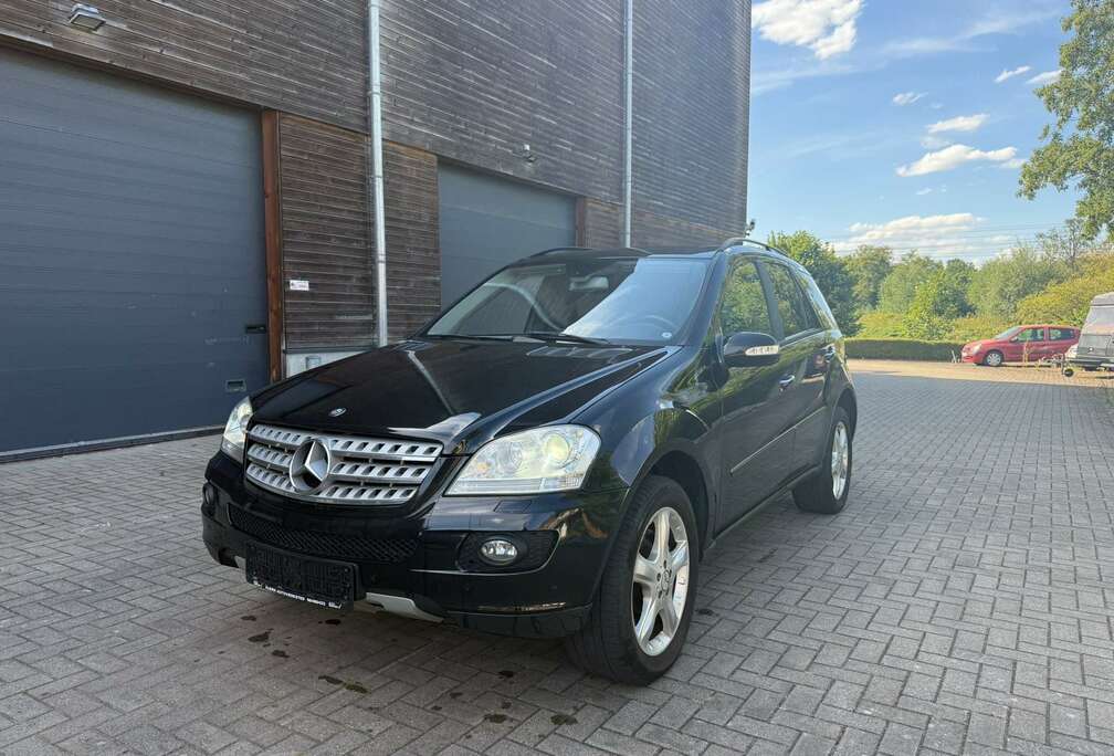 Mercedes-Benz ML 500