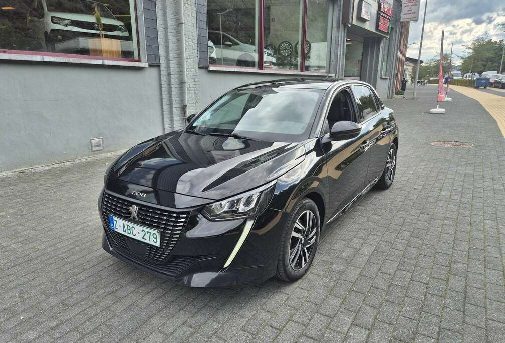 Peugeot 208 1.5 BLUEHDI 102CH ALLURE PACK TOIT PANORAMIQUE