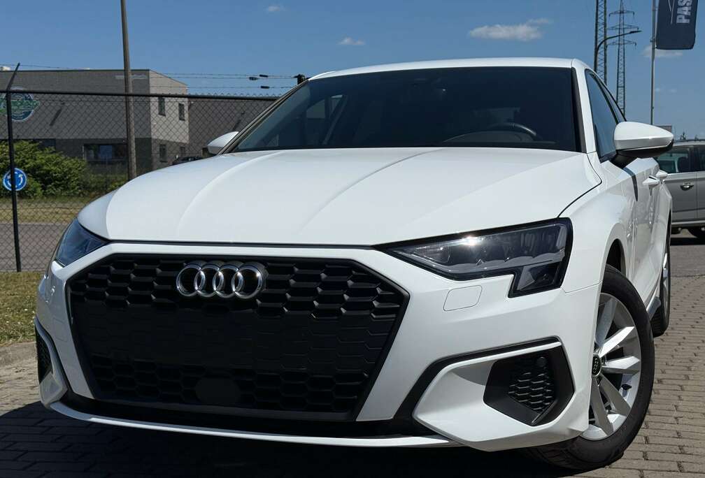 Audi SPORTBACK 35 TFSI 150CH S-TRONIC