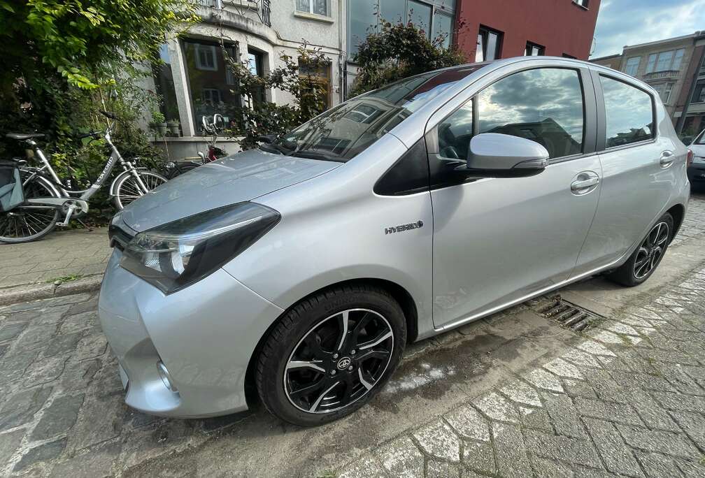 Toyota Yaris Hybrid 1.5 VVT-i Style