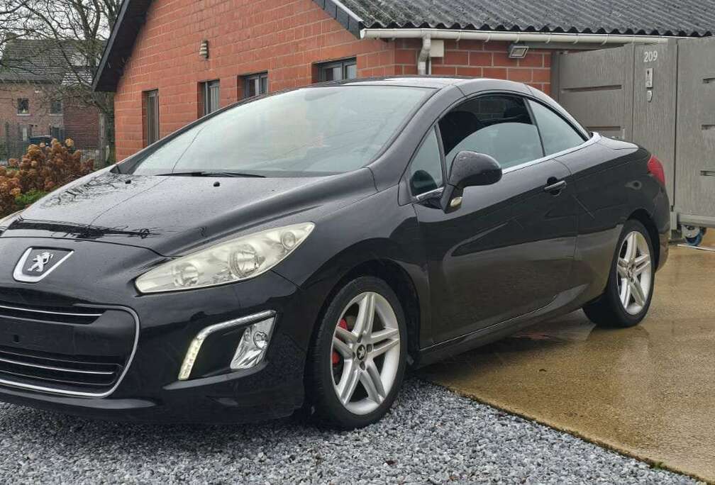 Peugeot 308 CC 1.6 e-HDi Sport Pack STT