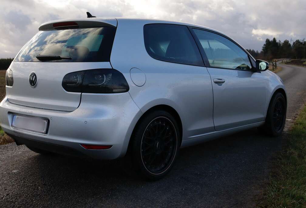 Volkswagen 1.6 CR TDi Highline DPF