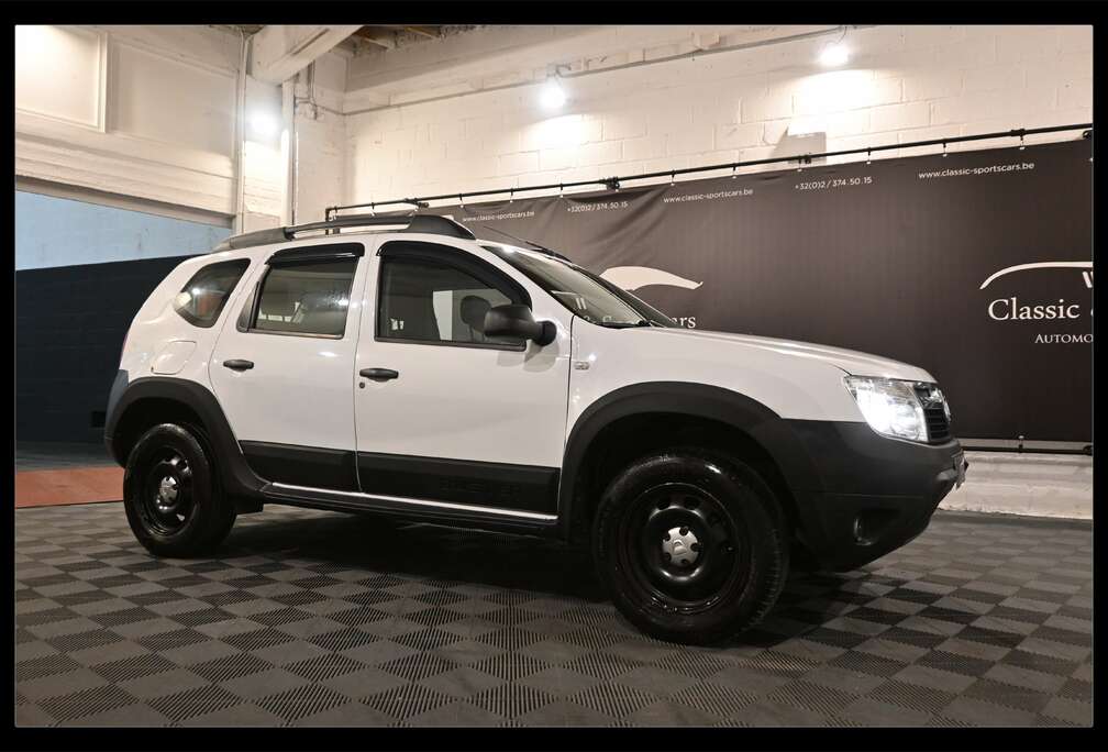 Dacia Duster 1.6i 4x2 / PACK SPORT / GPS NAVI / A VOIR