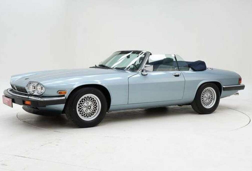 Jaguar V12 Convertible \'90 CH68348