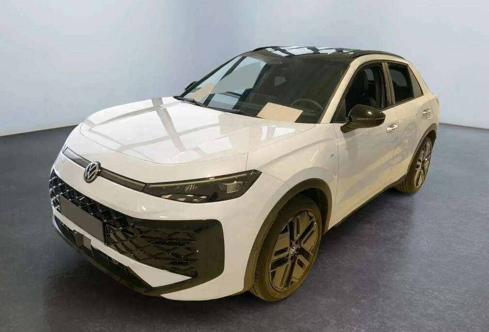 Volkswagen R-Line 1.5 eTSI 110KW-150CV DSG7 *** New Model - 2