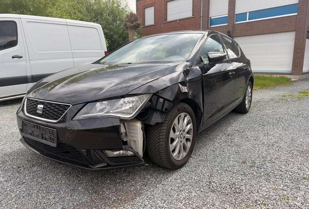 SEAT Leon 1.6 CR TDi Black Style
