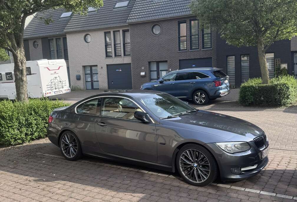 BMW Coupé 335i DCT lci