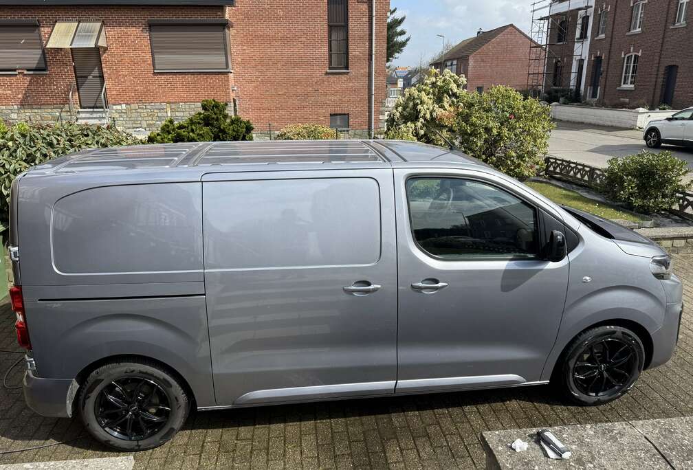 Peugeot 2.0 BlueHDi L2 Std Premium S&S (EU6.3)