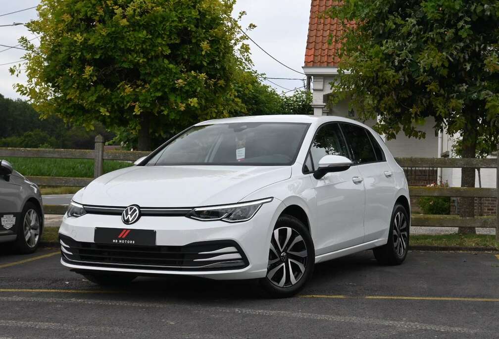Volkswagen **GOLF 1.0ACTIVE**CARPLAY**LED**ZETELVERWARMING**