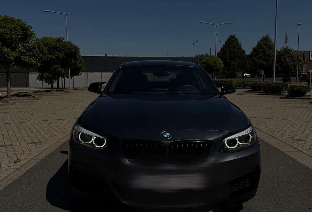 BMW Coupé 218iA
