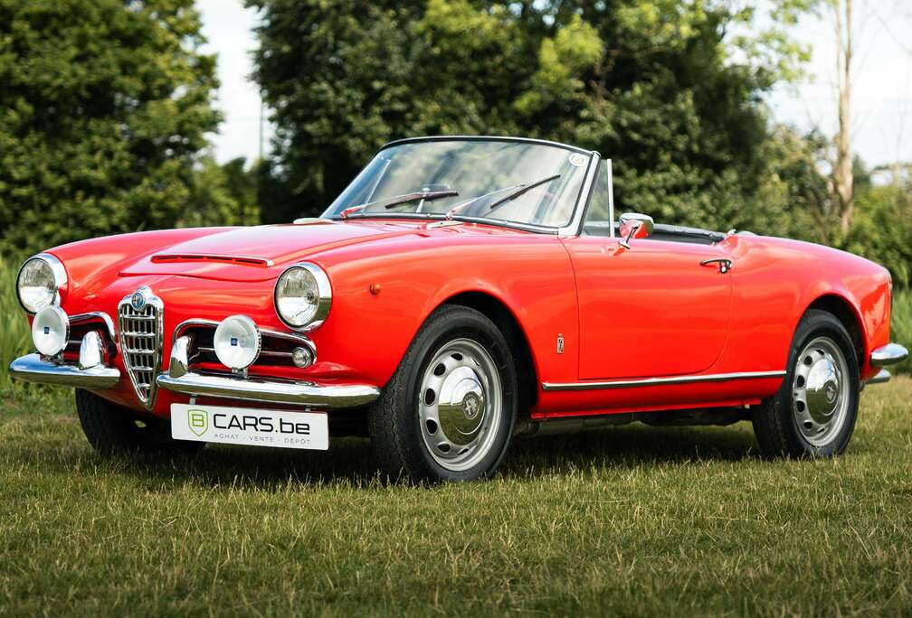 Alfa Romeo Spider Veloce specifications fully restored in2025