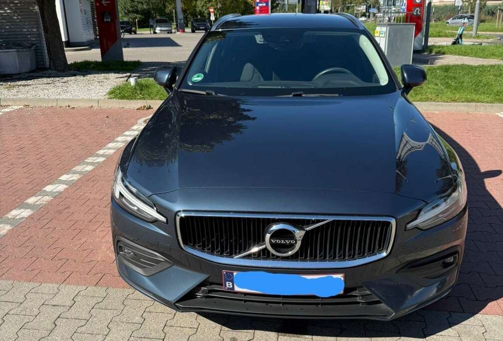 Volvo D4 Geartronic Momentum Pro