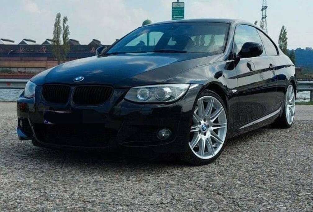 BMW Coupé 335iA