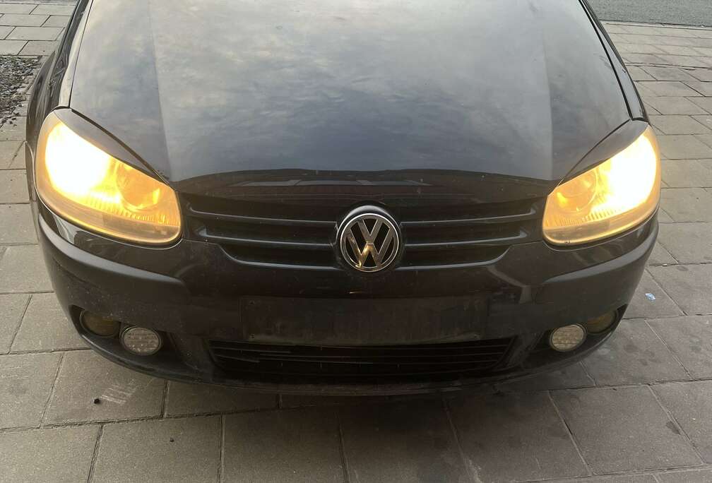Volkswagen Golf 5 1.6