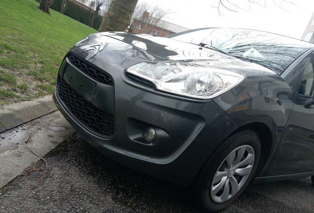 Citroen 1.1i Airdream Attraction