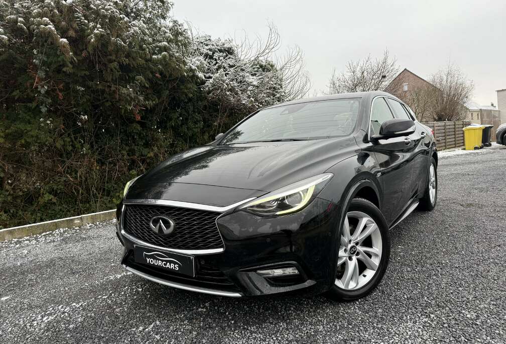 Infiniti Q30 2.2d AWD Premium Tech DCT