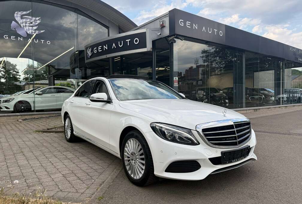 Mercedes-Benz Exclusive Edition Toit Ouvrant Pano. Bois Camera * 12 MOIS GARANTIE *