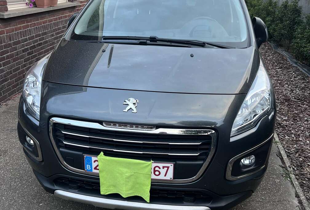 Peugeot 1.2 PureTech Allure