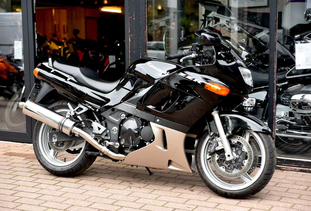 ***MOTO VERTE***