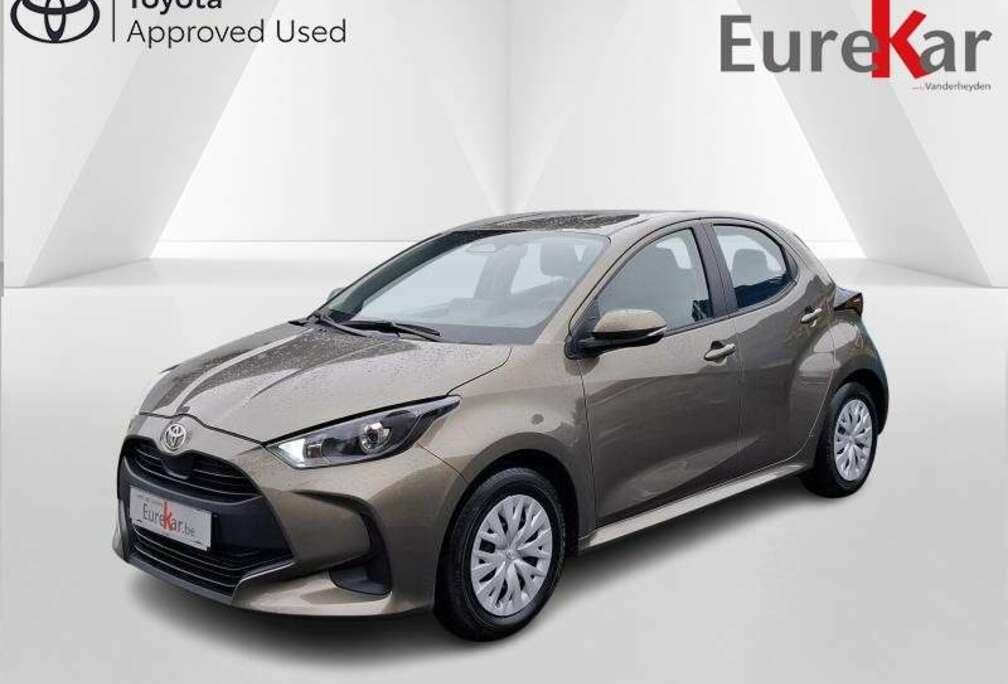 Toyota 1.5 HYBRID DYNAMIC