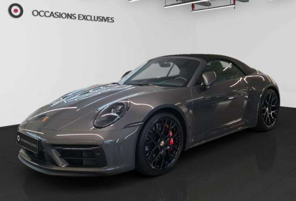 Porsche 3.0 Carrera 4 GTS Cabriolet