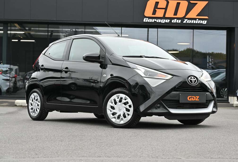 Toyota Aygo 1.0i VVT-i x Play II