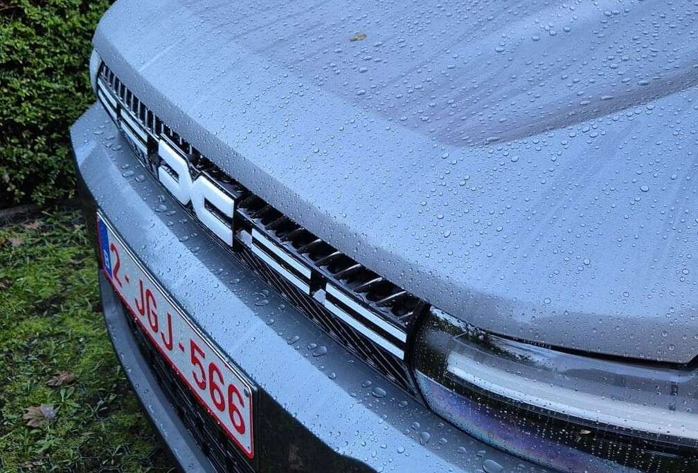 Dacia Hybrid-1.8 Extreme