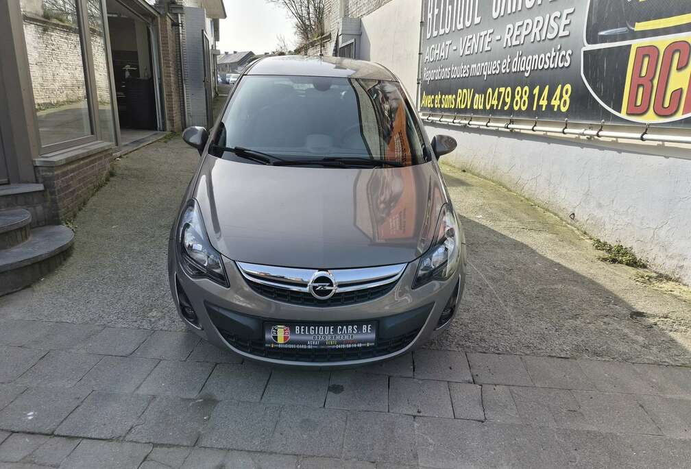 Opel Corsa 1.4i Enjoy