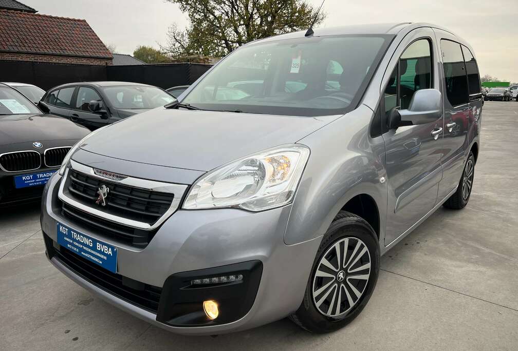 Peugeot TEPEE 1.2i PURETECH NAVI CAMERA CARPLAY BLUETOOTH