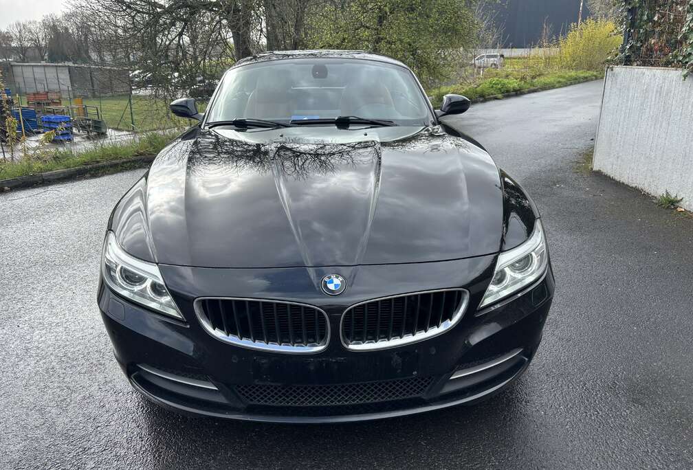 BMW 2.0iA sDrive28i