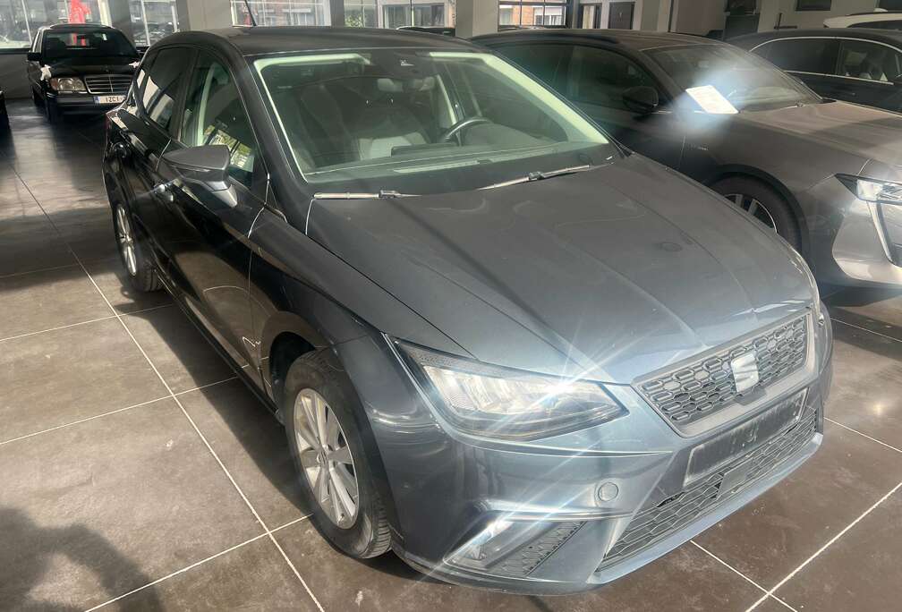 SEAT Ibiza 1.0 TSI Move Navi DSG SPORT DESIGN RIJD PERFECT