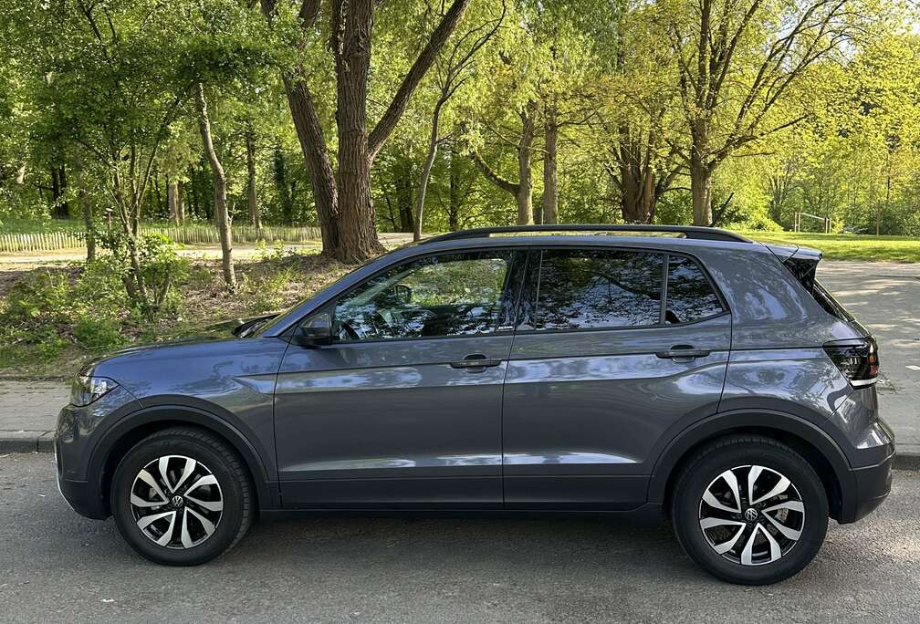Volkswagen 1.0 TSI OPF DSG ACTIVE