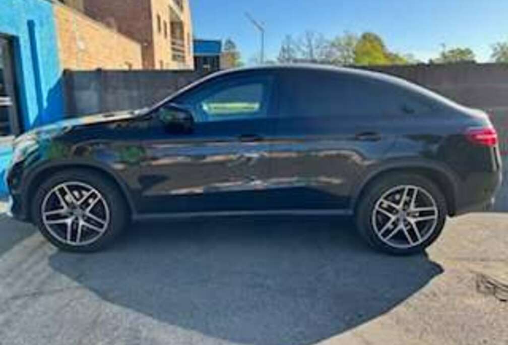 Mercedes-Benz GLE 4MATIC