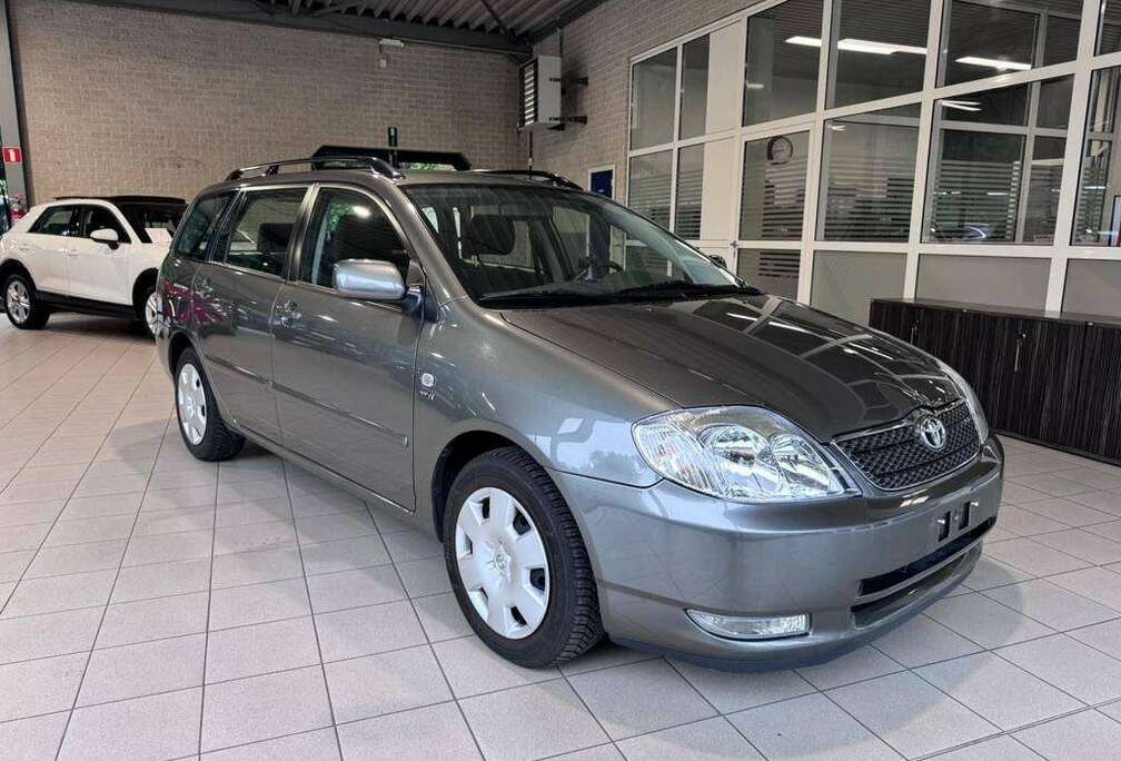 Toyota 1.4i VVT-i 16v Linea Luna