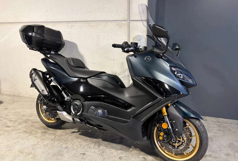 met Yamaha topcase