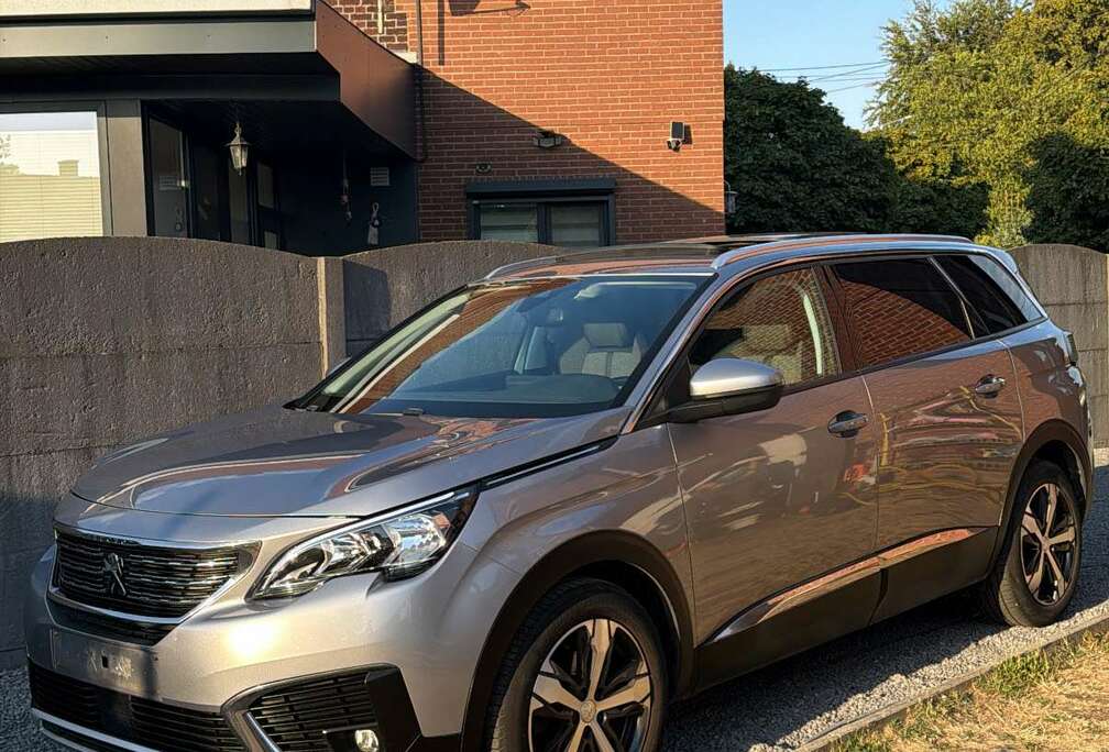 Peugeot Peugeot 5008 Automaat GT Line 7-Zit Pano CarPlay 1