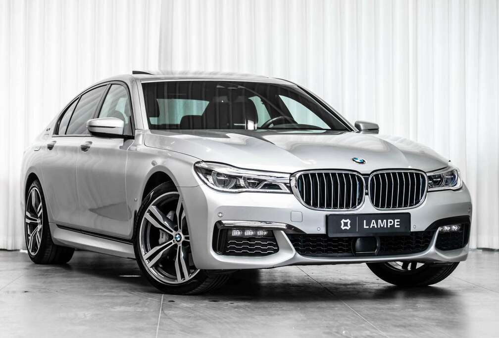 BMW e iPerformance Active Steering H/K Schuifdak HUD