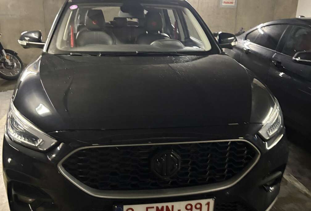 MG 1.0 T-GDi Luxury AT