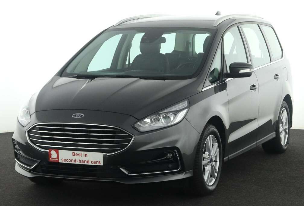 Ford TITANIUM 2.5i HEV  190 PK + 7PL. + A/T + GPS + LED