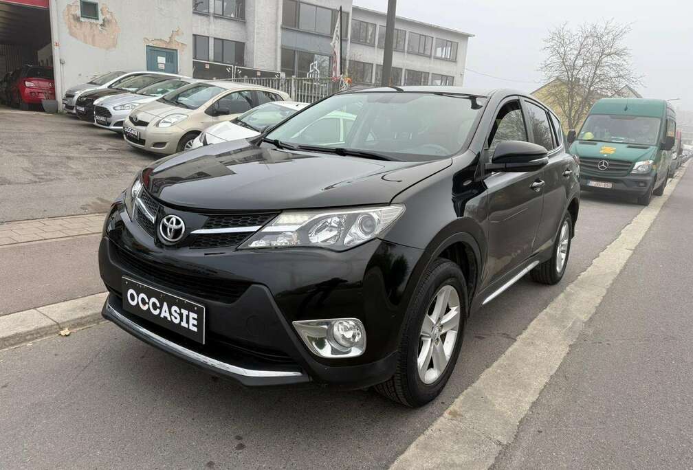 Toyota RAV4 2.0 D-4D 4x2 Lounge