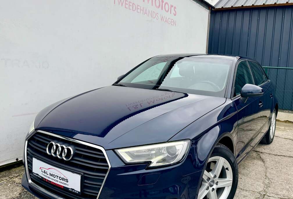 Audi Sportback  2.0 Tdi S tronic*Xenon Navi Cruise Pdc
