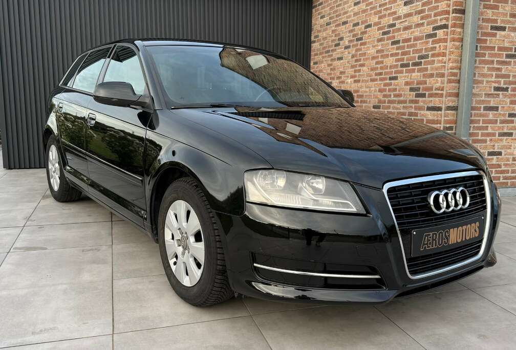 Audi A3 Sportback 1.6 TDi e Attraction Start/Stop DPF