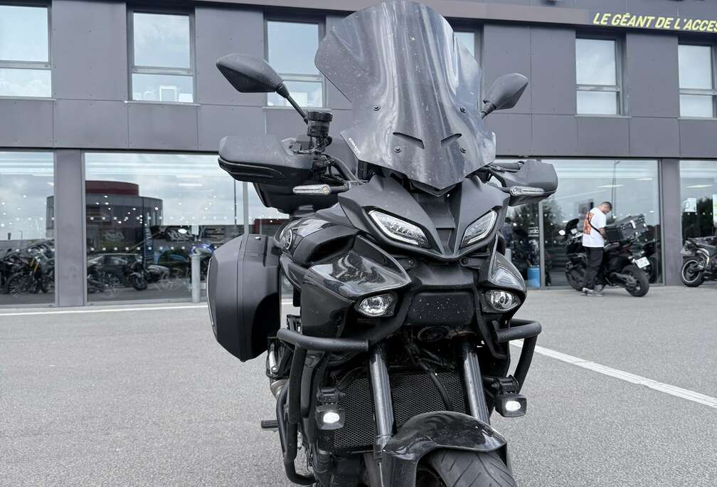 Akrapovic