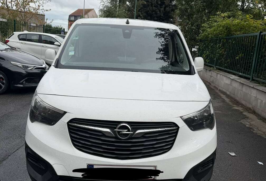 Opel 1.5 TD BI L1H1 Light Dynamic S/S (EU6.2)