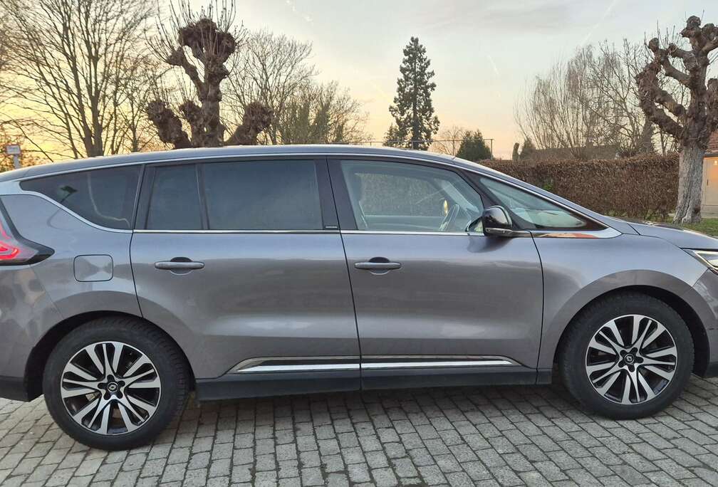 Renault 160 EDC Initiale Paris