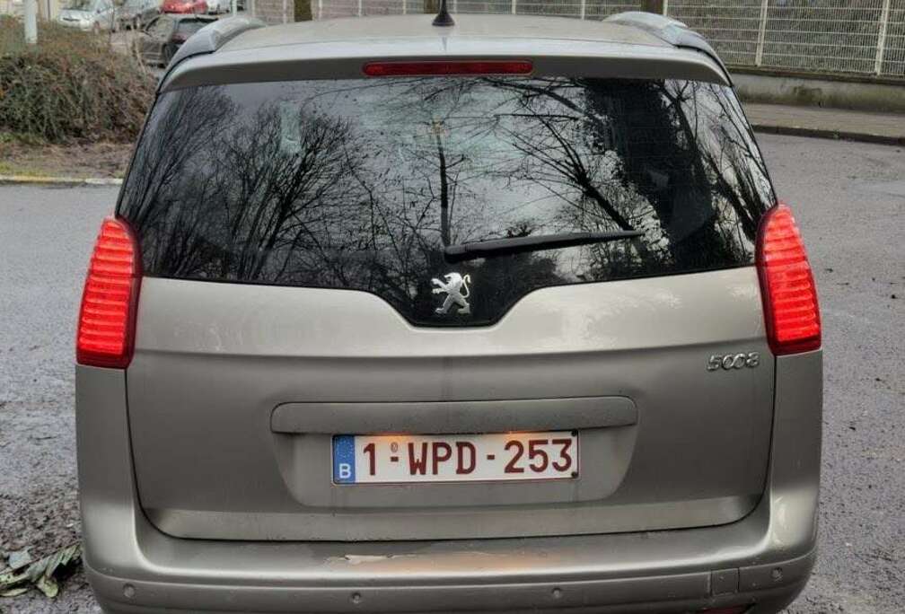 Peugeot 1.6 e-HDi Premium Pack STT FAP BMP